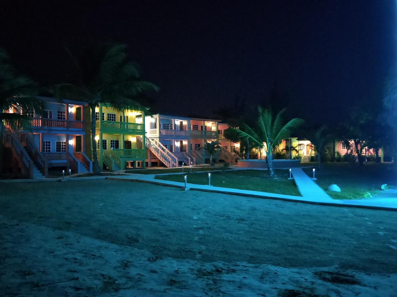 Sunshine View Hotel And Restaurant โคโรซอล ภายนอก รูปภาพ